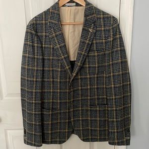 Mens plaid partially lined sport coat.